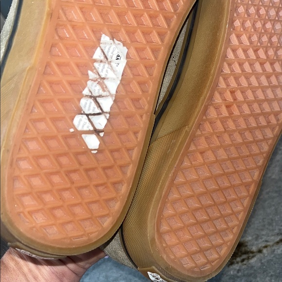 Vans Men's Green Suede Sneakers - Picture 7 of 9